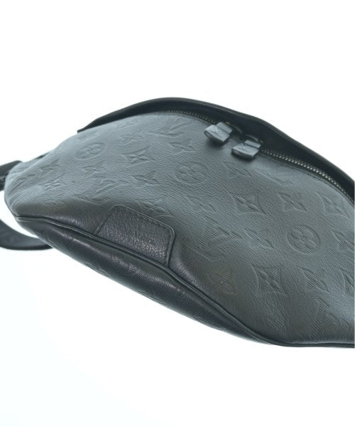 LOUIS VUITTON กระเป๋าสะพาย