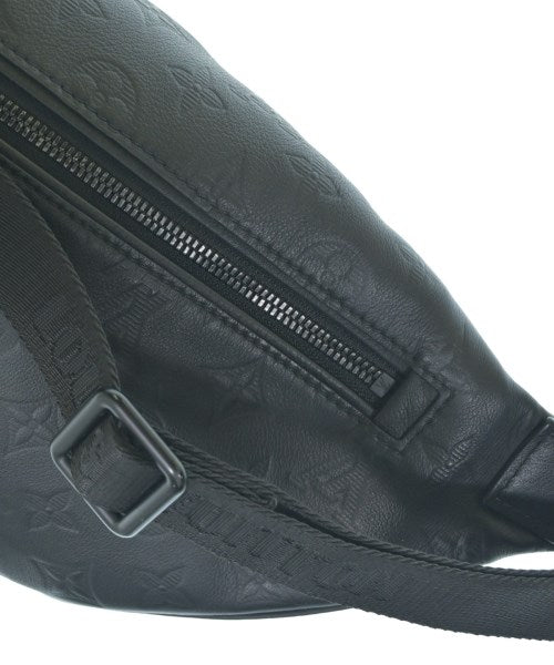 LOUIS VUITTON กระเป๋าสะพาย