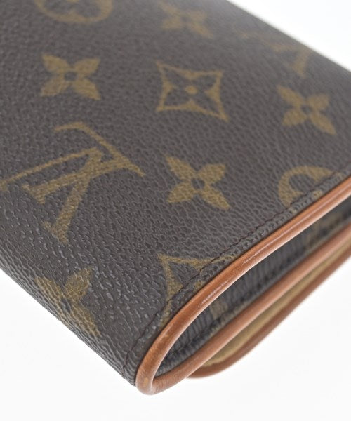 LOUIS VUITTON กระเป๋าสะพาย
