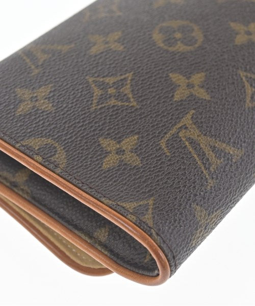 LOUIS VUITTON กระเป๋าสะพาย