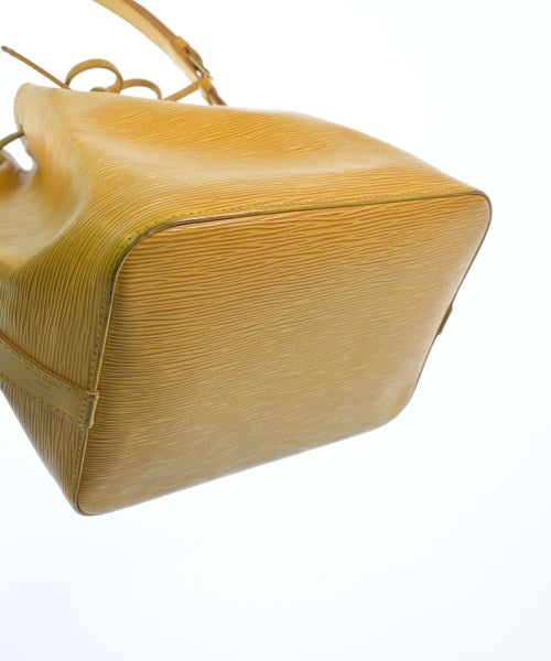 LOUIS VUITTON กระเป๋าสะพาย