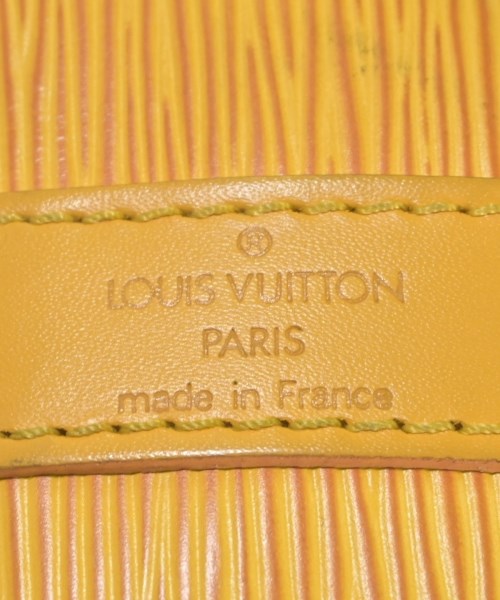 LOUIS VUITTON กระเป๋าสะพาย