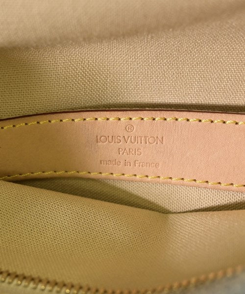 LOUIS VUITTON กระเป๋าสะพาย