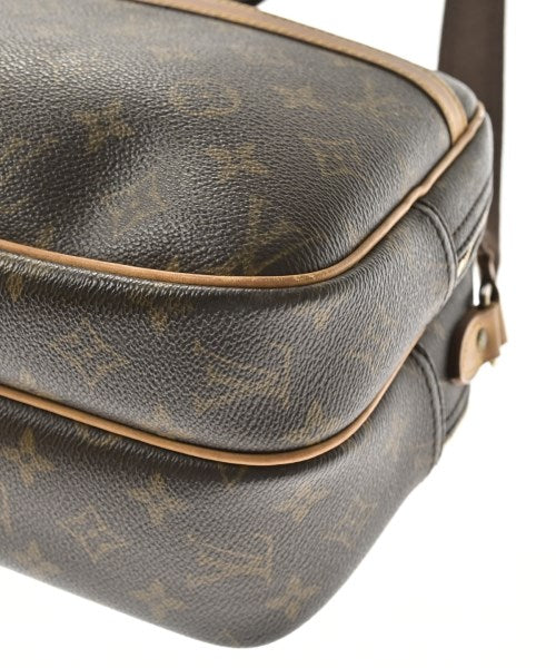 LOUIS VUITTON กระเป๋าสะพาย