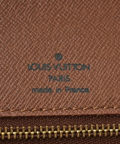 LOUIS VUITTON กระเป๋าสะพาย