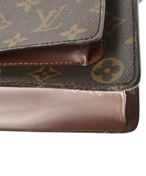 LOUIS VUITTON กระเป๋าสะพาย