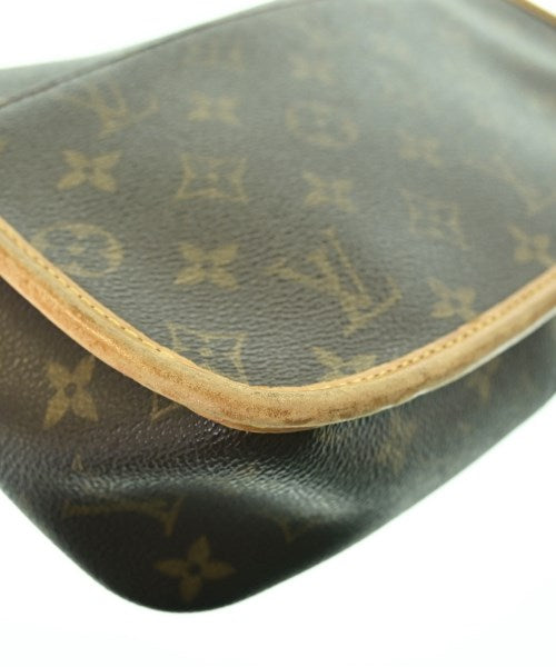 LOUIS VUITTON กระเป๋าสะพาย