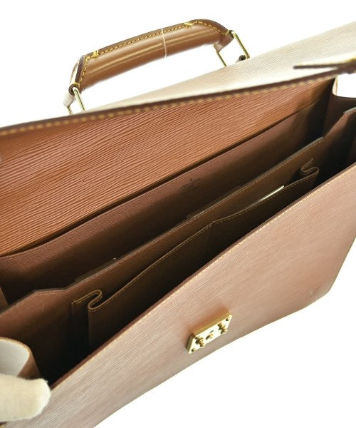 LOUIS VUITTON กระเป๋าธุรกิจ