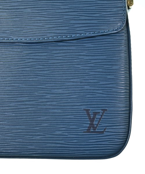 LOUIS VUITTON กระเป๋าสะพาย