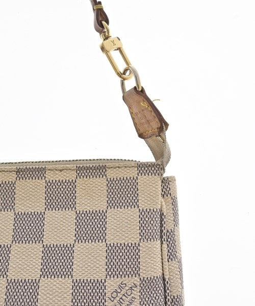 LOUIS VUITTON กระเป๋า
