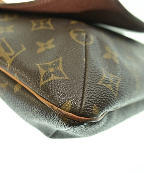 LOUIS VUITTON กระเป๋าสะพาย
