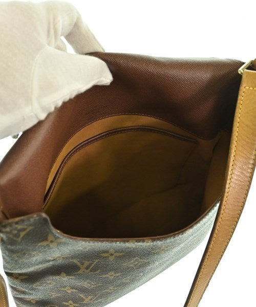 LOUIS VUITTON กระเป๋าสะพาย