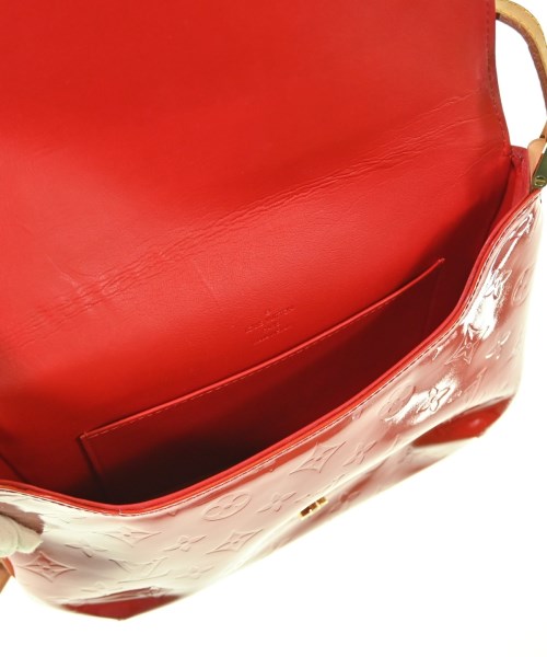 LOUIS VUITTON กระเป๋าสะพาย