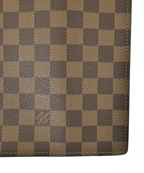 LOUIS VUITTON กระเป๋าสะพาย