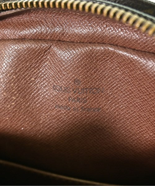 LOUIS VUITTON กระเป๋าสะพาย