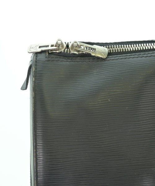 LOUIS VUITTON กระเป๋าใส่อุปกรณ์ขนาดใหญ่