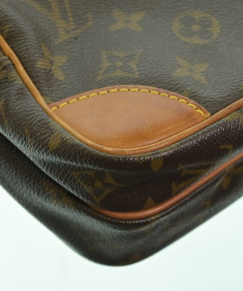 LOUIS VUITTON กระเป๋าสะพาย