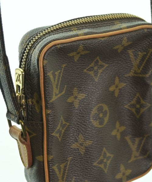 LOUIS VUITTON กระเป๋าสะพาย