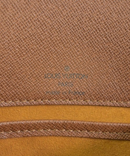 LOUIS VUITTON กระเป๋าสะพาย