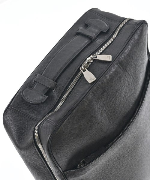 LOUIS VUITTON เป้สะพายหลัง
