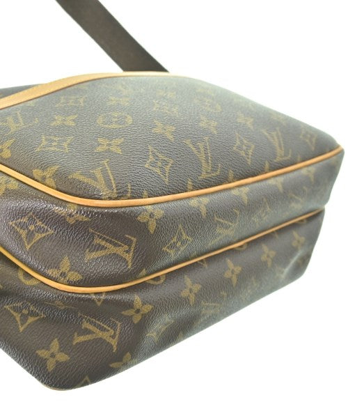 LOUIS VUITTON กระเป๋าสะพาย