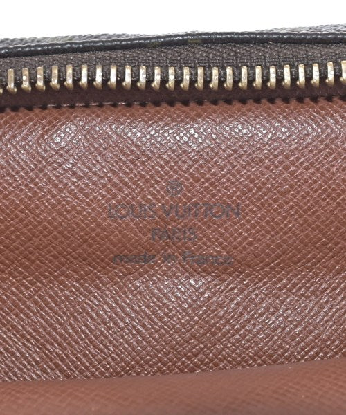 LOUIS VUITTON กระเป๋าสะพาย