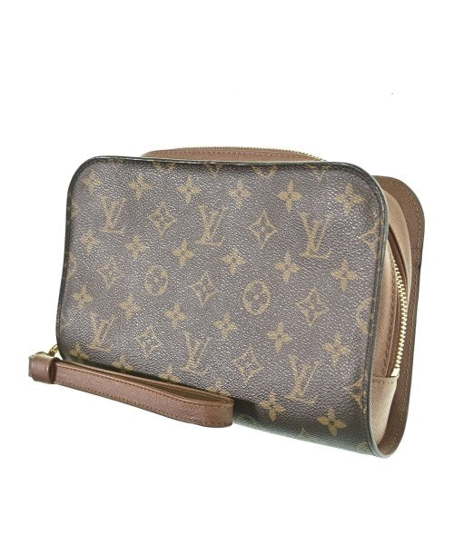 LOUIS VUITTON คลัตช์