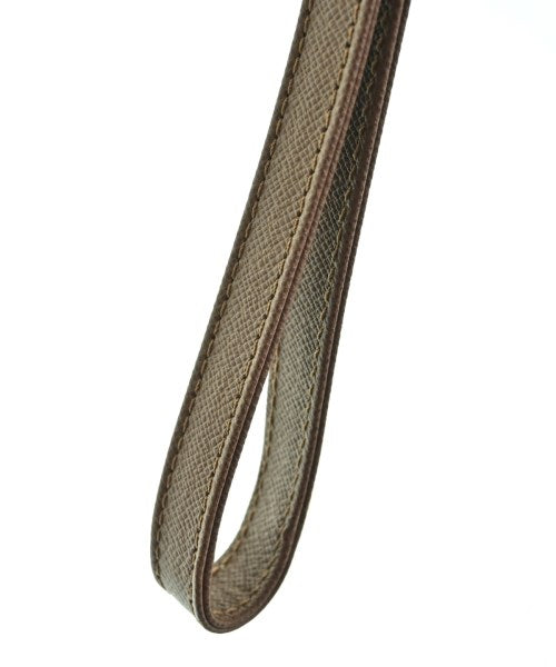 LOUIS VUITTON คลัตช์