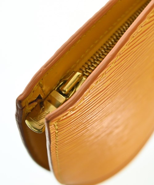 LOUIS VUITTON กระเป๋าถือ