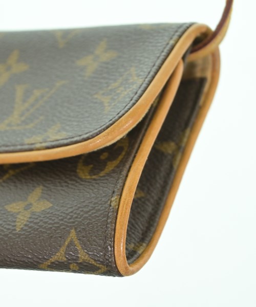 LOUIS VUITTON กระเป๋าสะพาย