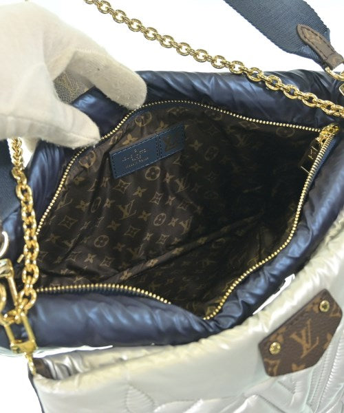 LOUIS VUITTON กระเป๋าสะพาย