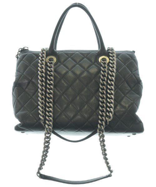CHANEL กระเป๋าถือขนาดใหญ่