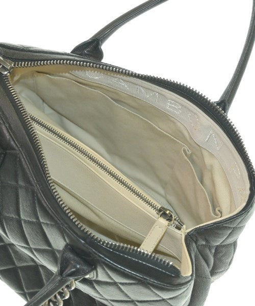 CHANEL กระเป๋าถือขนาดใหญ่