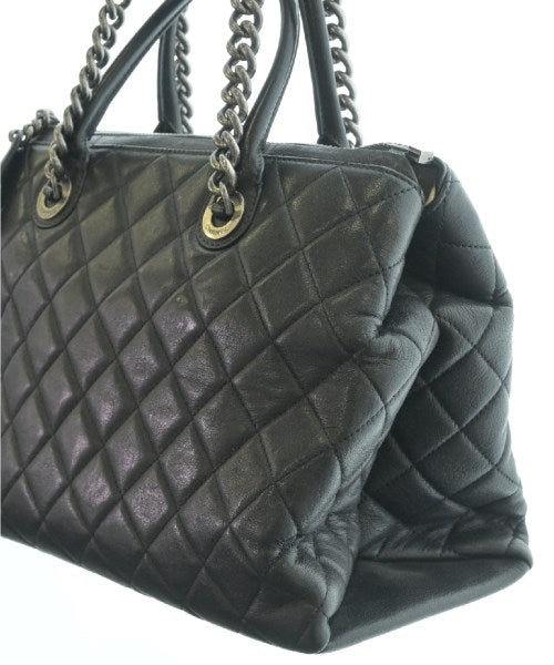 CHANEL กระเป๋าถือขนาดใหญ่