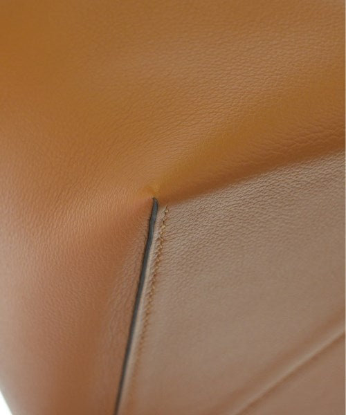 HERMES กระเป๋าถือขนาดใหญ่