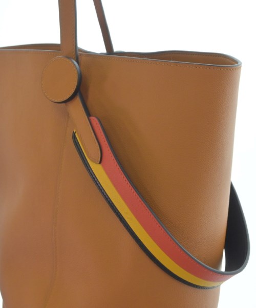 HERMES กระเป๋าถือขนาดใหญ่
