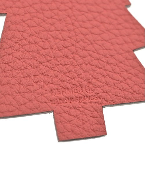 HERMES เครื่องประดับบนกระเป๋า