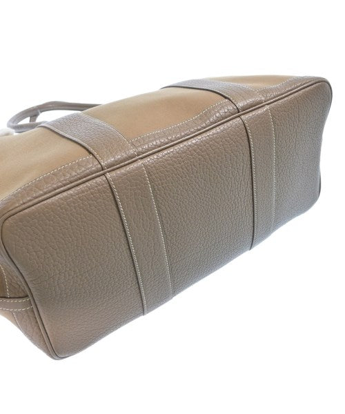 HERMES กระเป๋าถือขนาดใหญ่