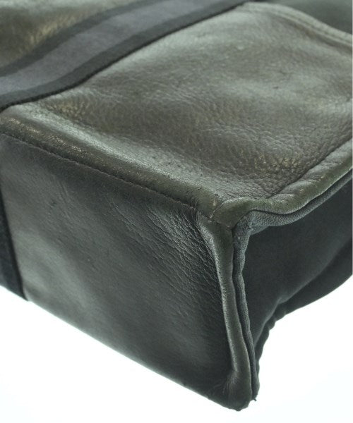 HERMES กระเป๋าถือขนาดใหญ่