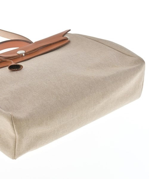 HERMES กระเป๋าถือ