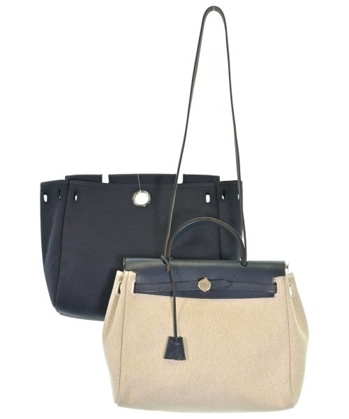 HERMES กระเป๋าถือ
