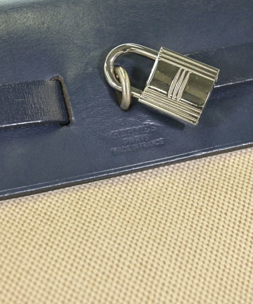 HERMES กระเป๋าถือ
