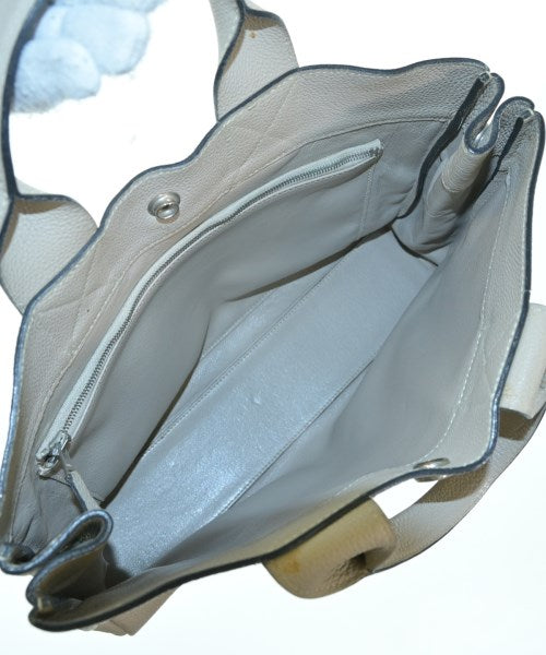 HERMES กระเป๋าถือขนาดใหญ่