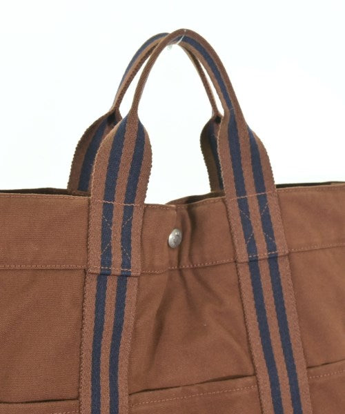 HERMES กระเป๋าถือขนาดใหญ่