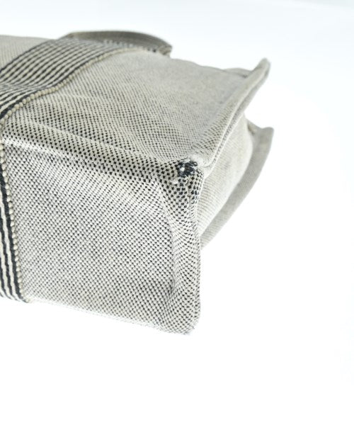 HERMES กระเป๋าถือขนาดใหญ่