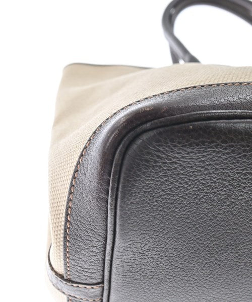 HERMES กระเป๋าถือ