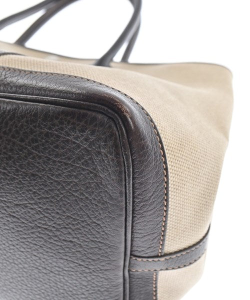 HERMES กระเป๋าถือ