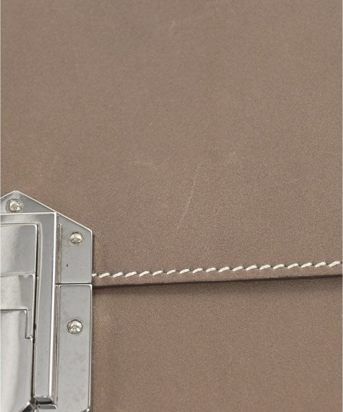 HERMES คลัตช์