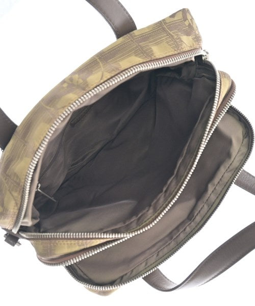 CHANEL กระเป๋าสะพาย