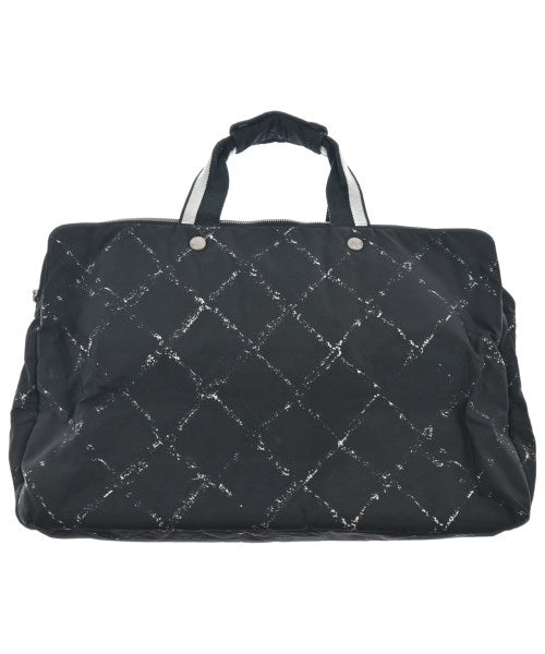 CHANEL กระเป๋าใส่อุปกรณ์ขนาดใหญ่